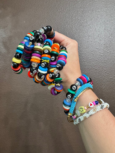Eight ball 🎱 stretch bracelet