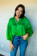 Load image into Gallery viewer, Totally Smitten satin top in Kelly green