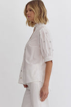 Load image into Gallery viewer, The Elevated White button up