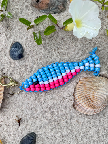 Beaded Fish bag charm ( shiney blue white pink )