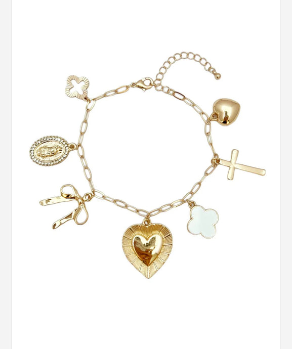 Feeling the love charm bracelet ✨💗